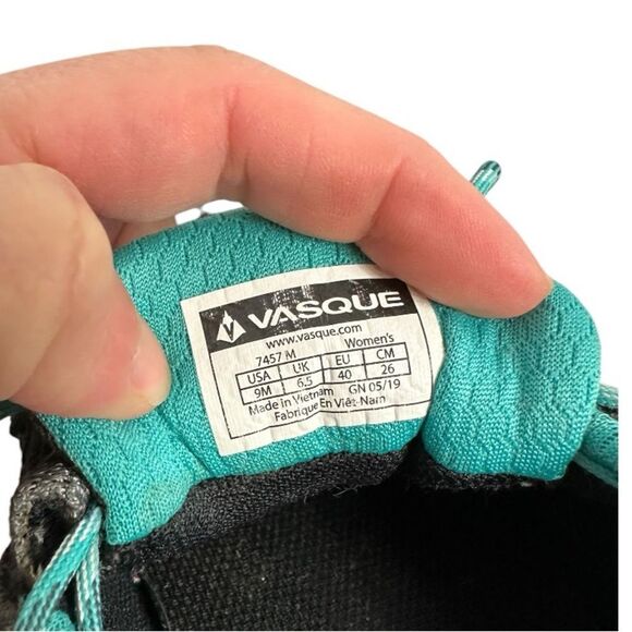 Vasque Mesa Trek Low UltraDry Hiking Shoes - Women's size 9 - Picture 3 of 8